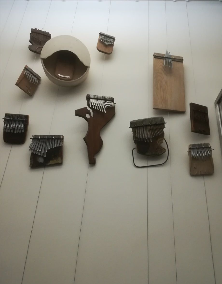 Mukhambira in the Klingende Objekte Exhibition